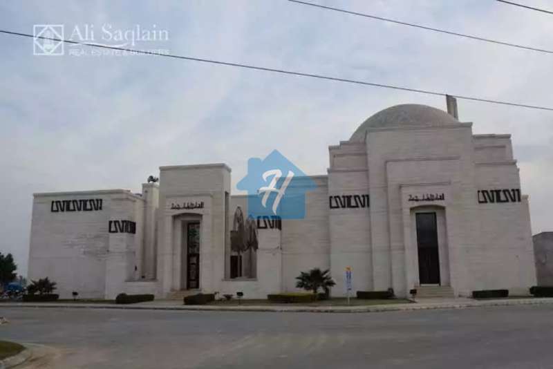 Super Hot Option On Ground Possesion Corner Park Facing Kanal Plots