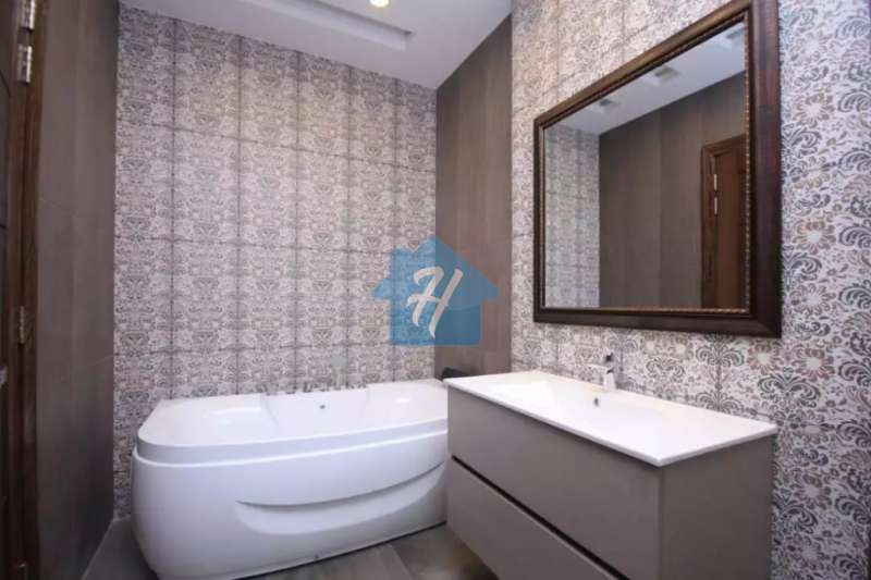 Mazhar Munir Design 10 Marla Brand New Bungalow