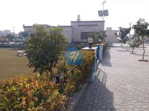 Prime Location Plot for Sale 5 MARLA