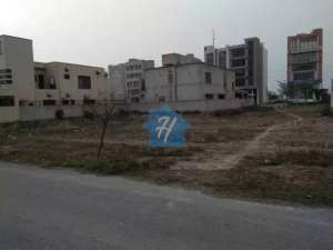 1 Kanal Plot for sale at DHA Phase 7