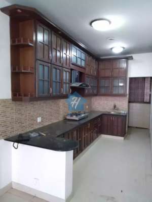 120 yard Old House In Prime Location of Gulshan-e-Iqbal, Block-6.