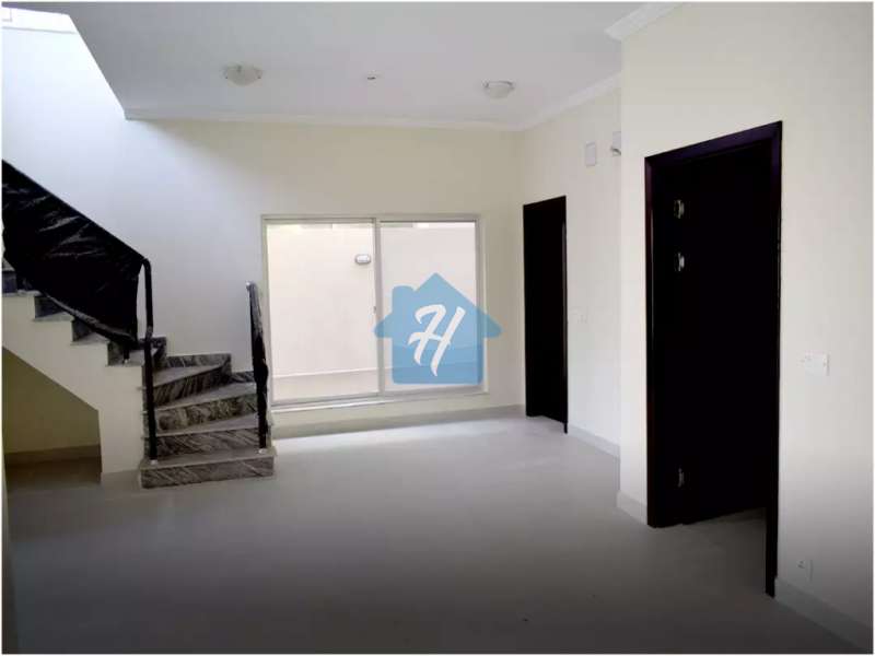 200 Yard Villa In Precinct # 11-A