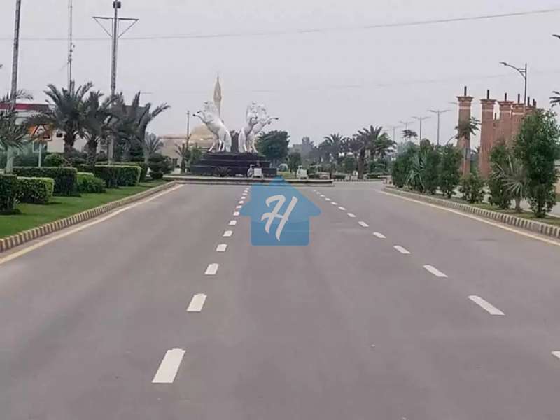 Good News now u can Purchase Plot in New Lahore City at 295000 only