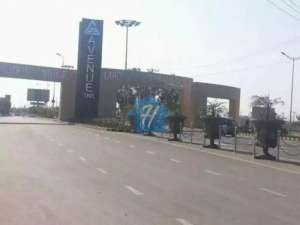 10 Marla Golden Plot For Sale On 60ft Road