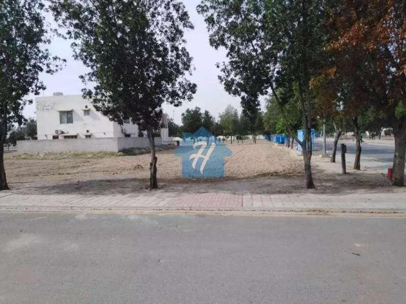 1 Kanal Corner Plot Hussain Block Sector C - BTL