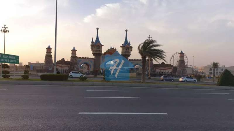Full paid Hot plot of 500 Yard in Bahria Town Karachi
