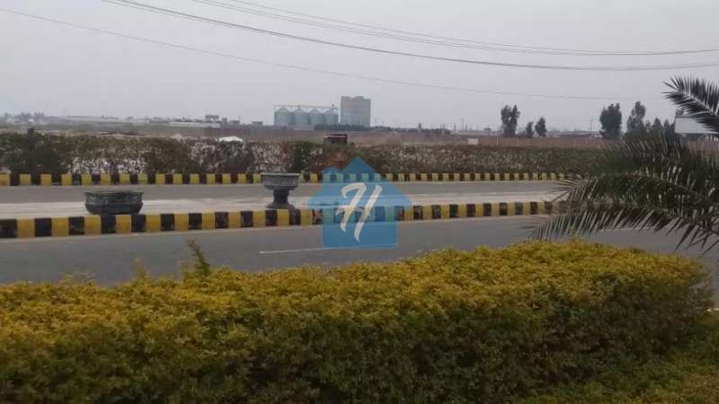 4 Kanal Plot Available For Sale At Paradise Valley Faisalabad