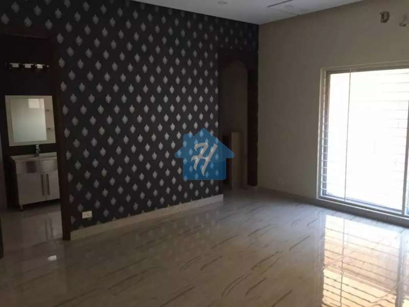 1 Kanal Brand New House For Sale In Babar Block Bahria Town Lahore