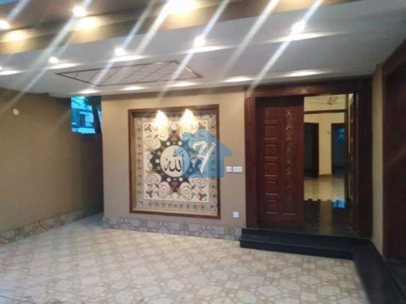 Brand New 10 Marla House DD Block Sector DD Block Town Lahore