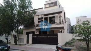 10 Marla Brand New H...