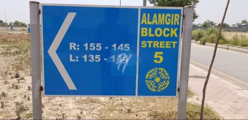 Bahria Town Lahore, Alamgir 10 Marla Good Location on Investor Price