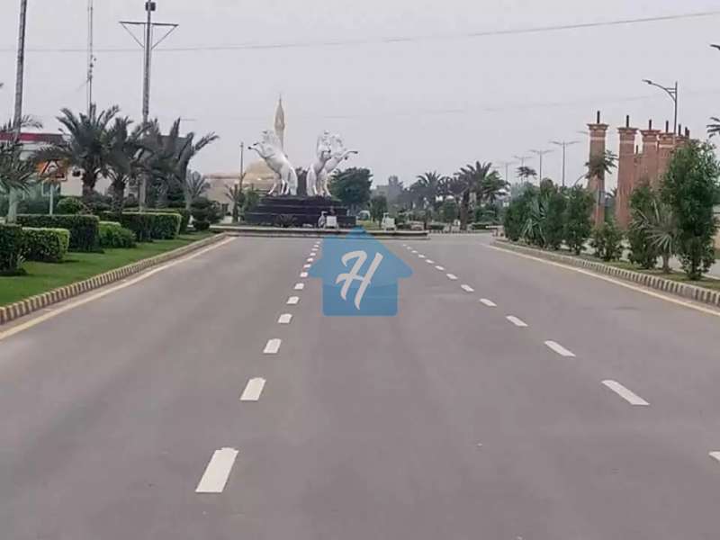 100% ready plots on 150ft wide road.1 km away from ring road.No Dealer