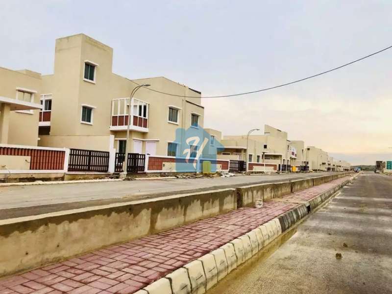 Naya Nazimabad | Block M | 120 Yard | Park Face | Corner